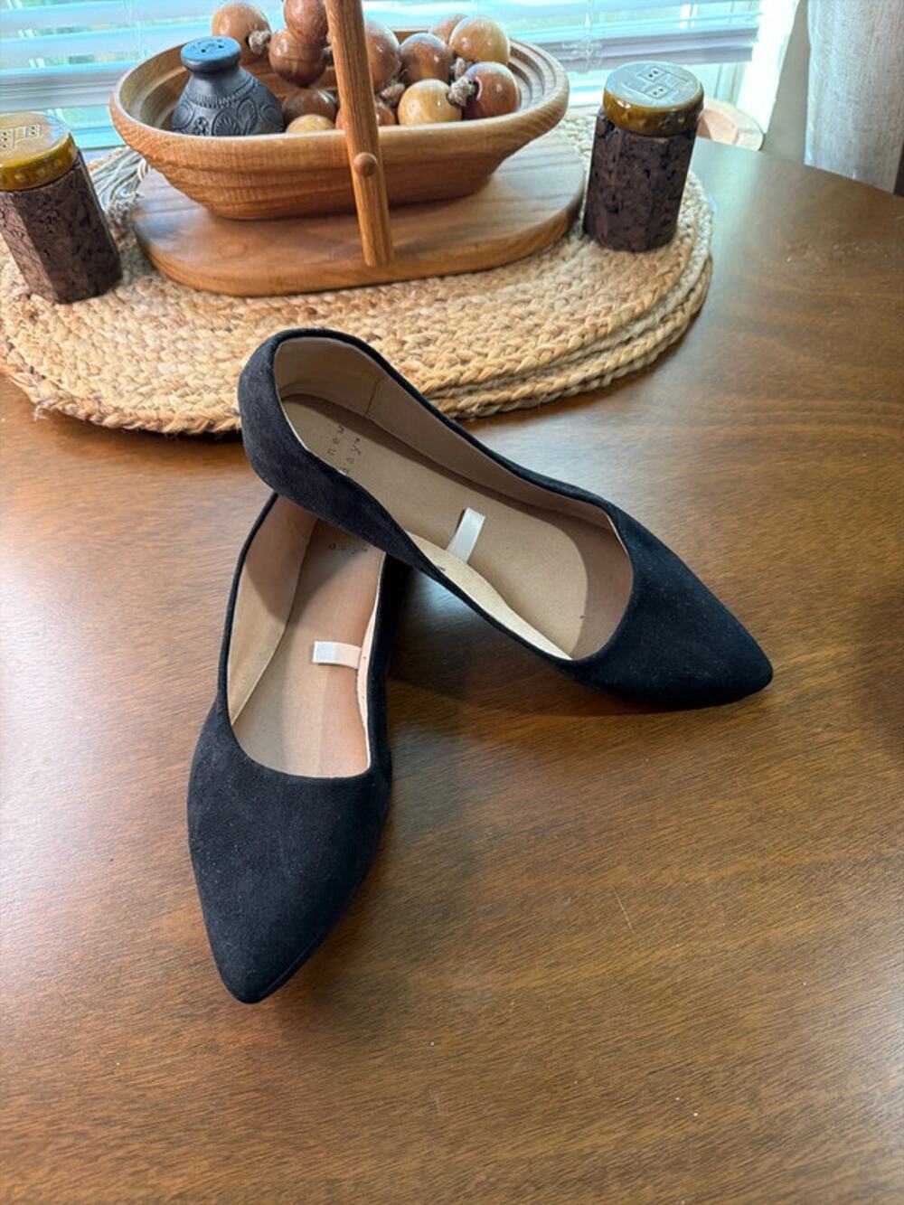 3 for $9 A new day faux suede ballet flats pointy 8 EUC 538